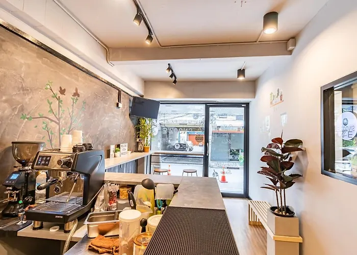 Snoozzze ใกล้รถไฟฟ้า ย่านบางรัก (adults Only) Ostello *