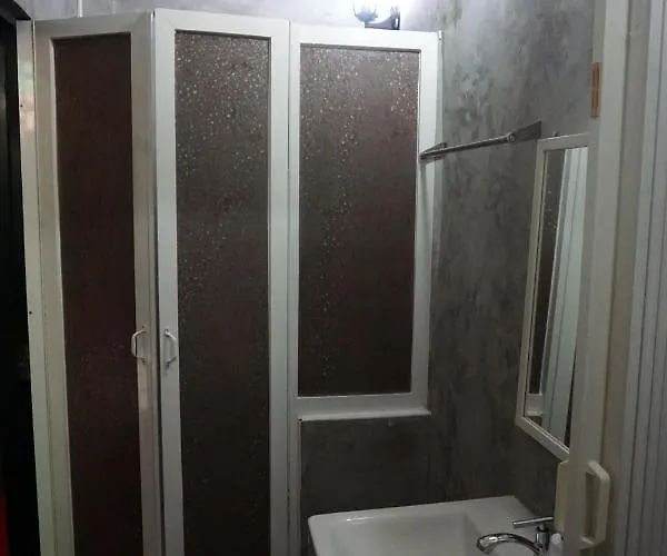Snoozzze ใกล้รถไฟฟ้า ย่านบางรัก (adults Only) * Bangkok