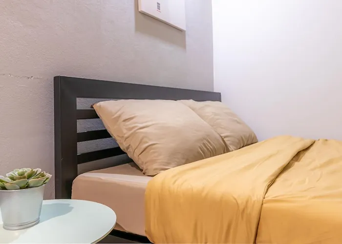 Snoozzze ใกล้รถไฟฟ้า ย่านบางรัก (adults Only)