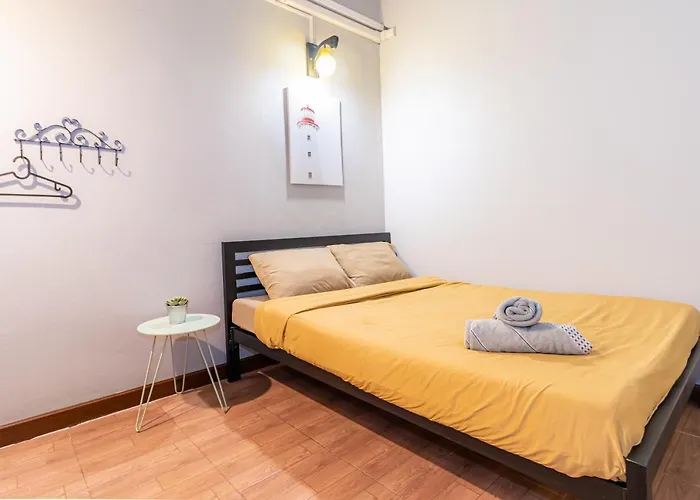 Snoozzze ใกล้รถไฟฟ้า ย่านบางรัก (adults Only) *
