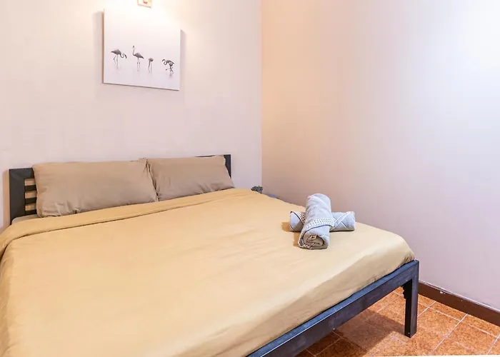 Snoozzze ใกล้รถไฟฟ้า ย่านบางรัก (adults Only) * Bangkok